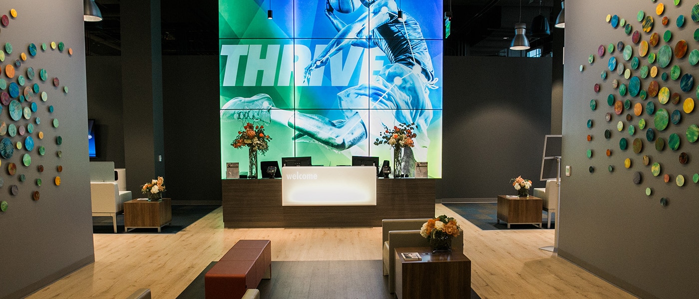 Vestíbulo de un centro de atención vacío