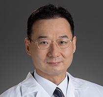 Photo of Kevin Sung-Bin Mun, MD