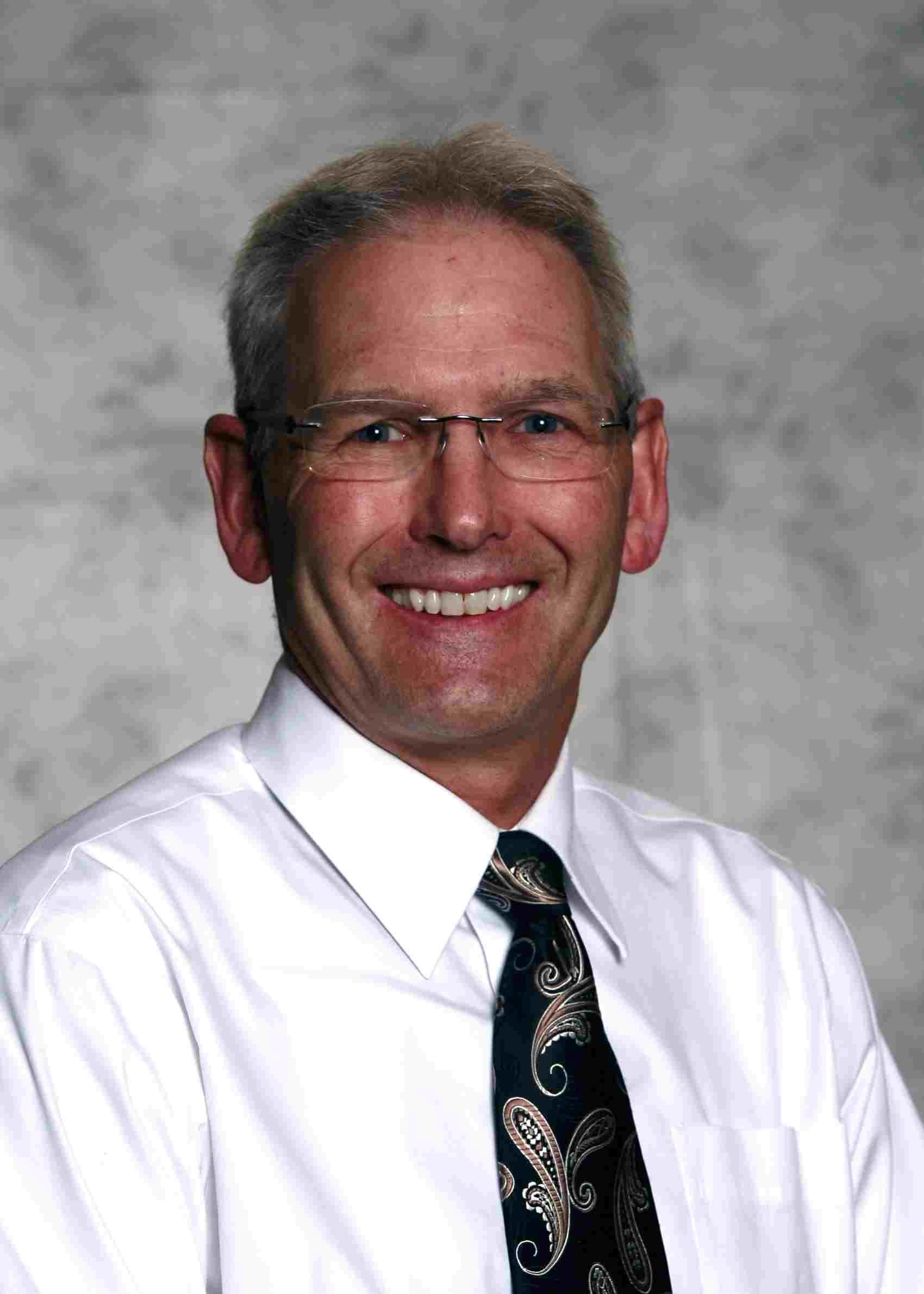 Photo of Daniel R Santee, DMD
