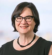 Photo of Carrie Fox