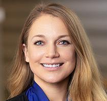 Photo of Jamie Aine MacArthur, MD