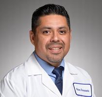 Photo of Raul Reyes Hernandez, MD