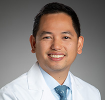 Photo of Manuel Zhu Li, DO